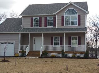 53 Walnut Ln, Middletown, NY 10940