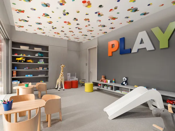 49 Chambers Street image 18 of 27