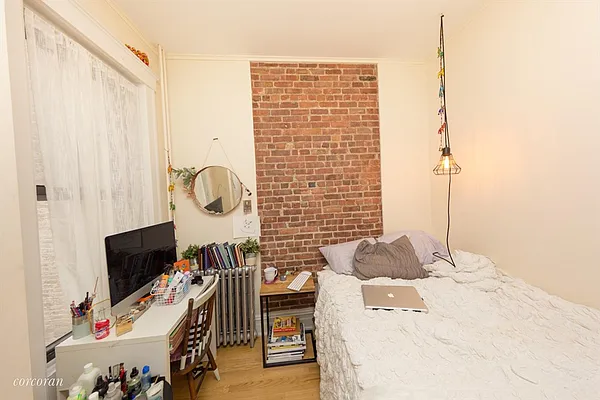 Rented by Corcoran | media 21