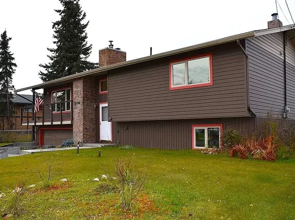 2596 Riverview Dr, Fairbanks, AK 99709