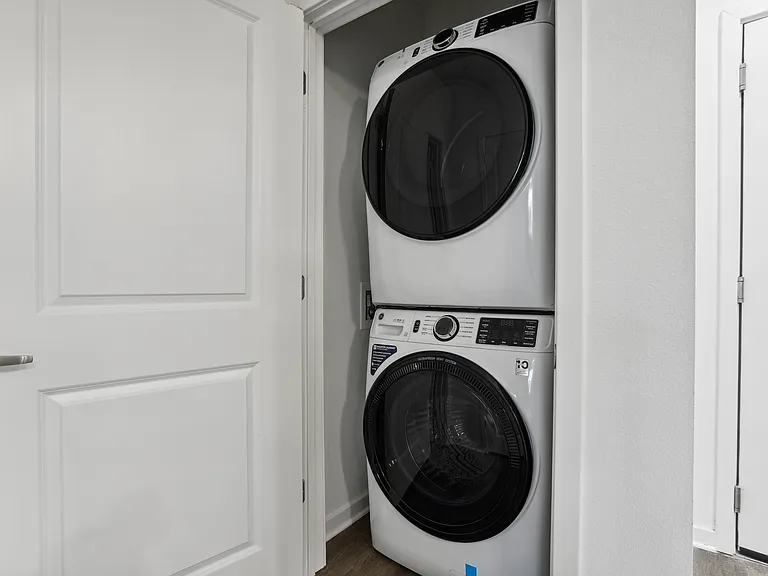 Revello Apartments — Photo 30