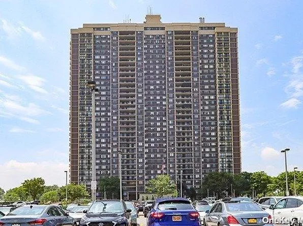 26910 Grand Central Parkway #5P, Floral Park, NY 11005