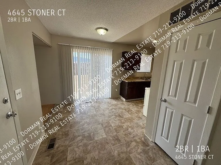 4645 Stoner Ct — Photo 4