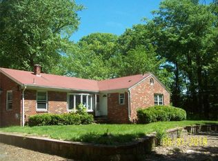 1355 Scituate Ave, Cranston, RI 02921