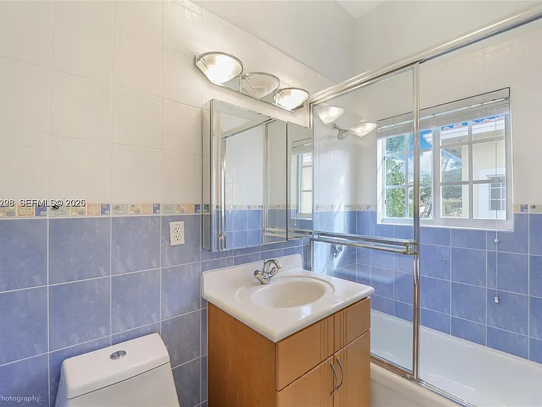 2919 Coconut Ave #4 — Photo 11