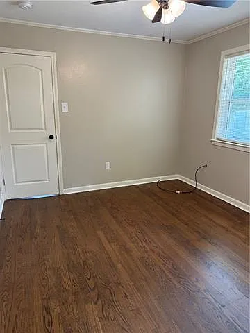 3 bed, 1.5 bath, 1079 sqft, $1,750 — Photo 3
