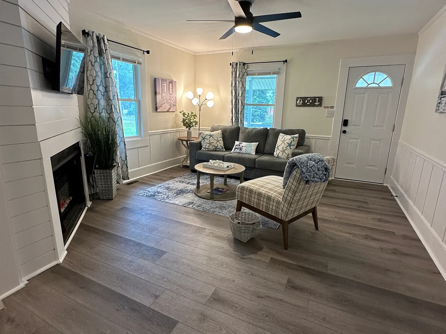 5326 Masonboro Loop Rd — Photo 3