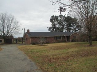 2264 Hill St, Comer, GA 30629