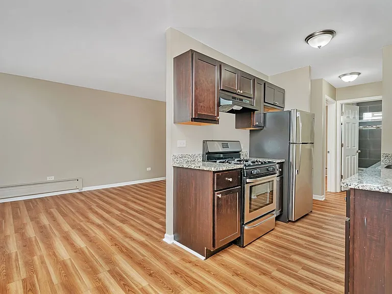 Parkside Apartments — Photo 9