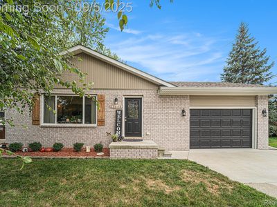13465 Neely St, Gibraltar, MI, 48173