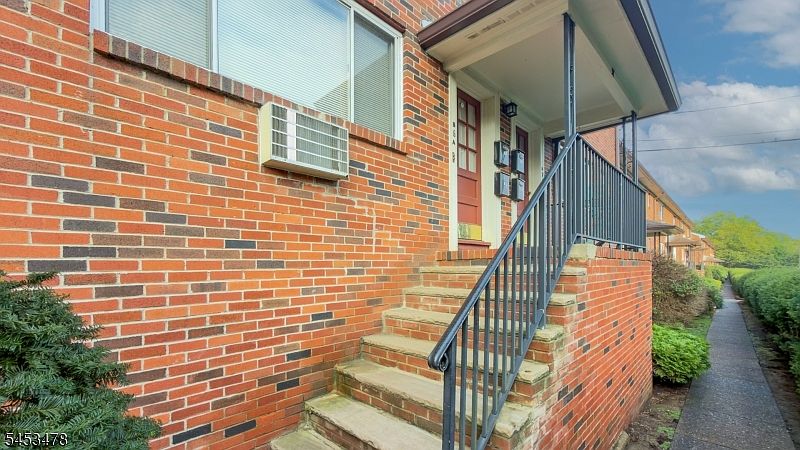 1st image of 37 Espy Rd #6B