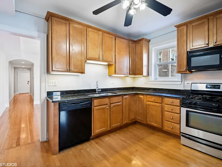 3728 W Wilson Ave #1 — Photo 11