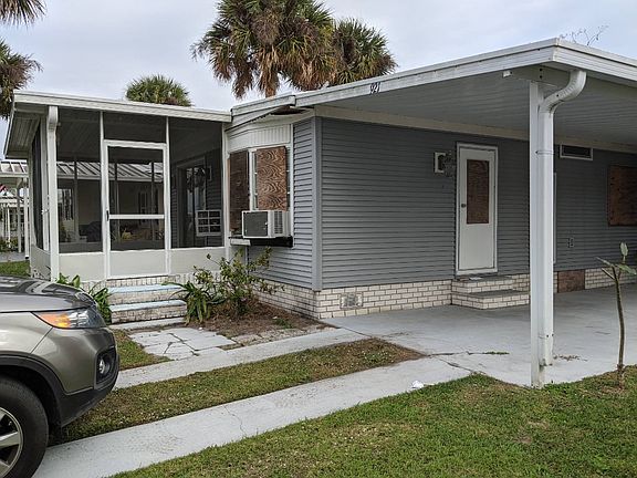 4th image of 921 Thrush Cir