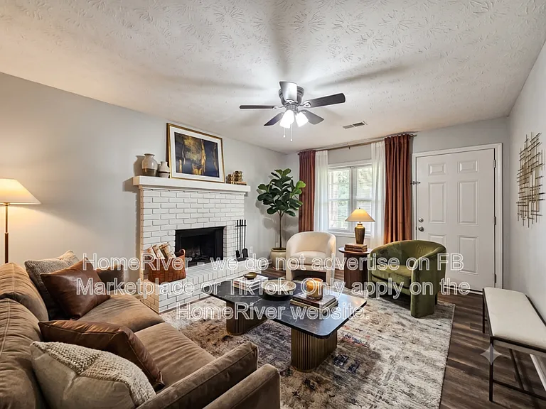 4636 Vintage Ln — Photo 2