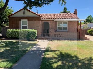 116 S Ham Ln, Lodi, CA 95242