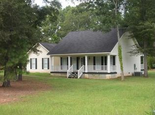 2713 Quail Run Dr, Albany, GA 31721