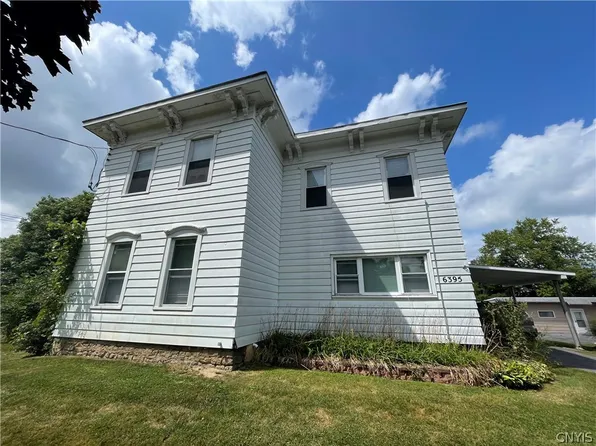 6395 Lakeshore Rd, Cicero, NY 13039