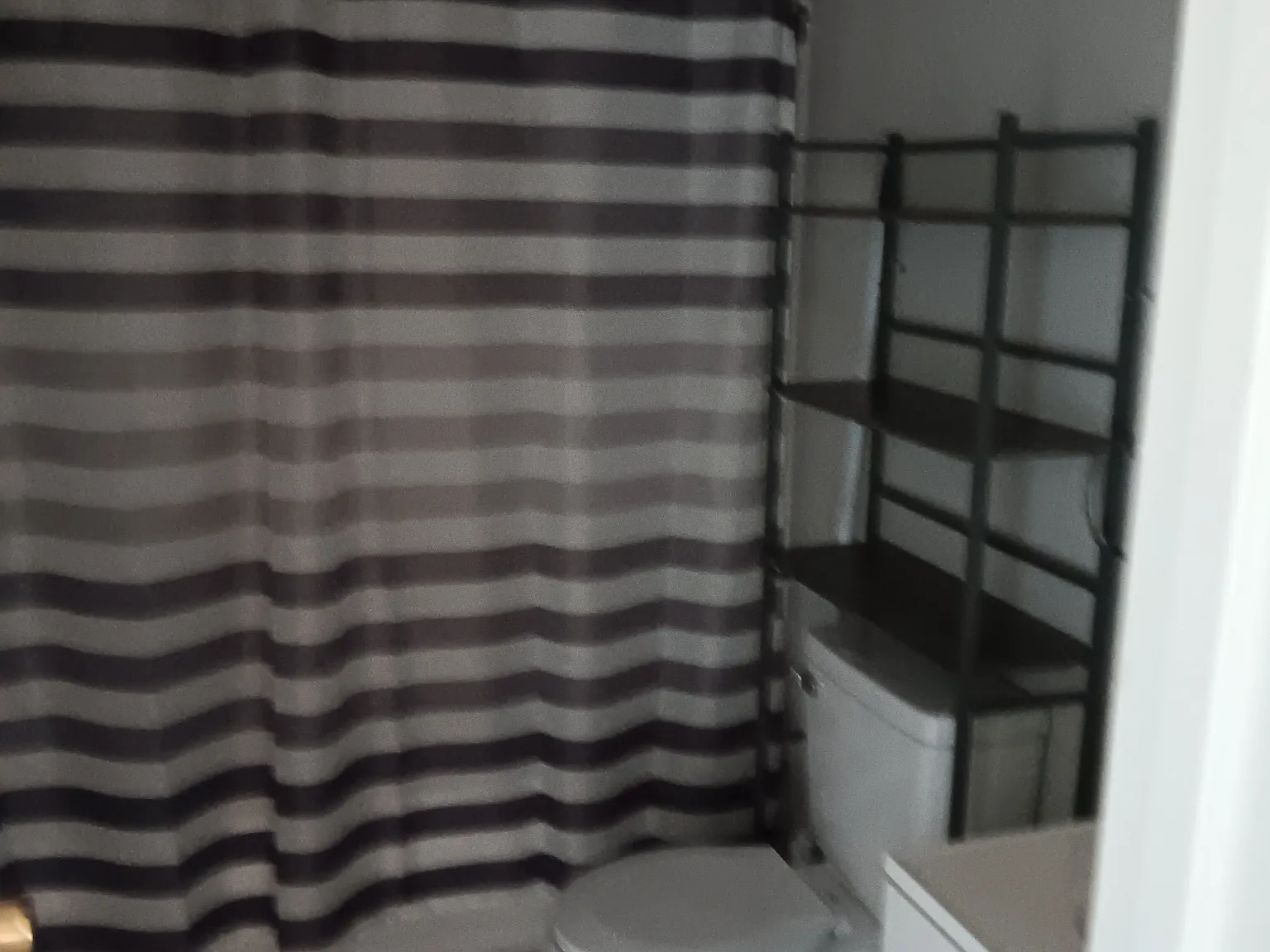 1613 Broad St — Photo 3