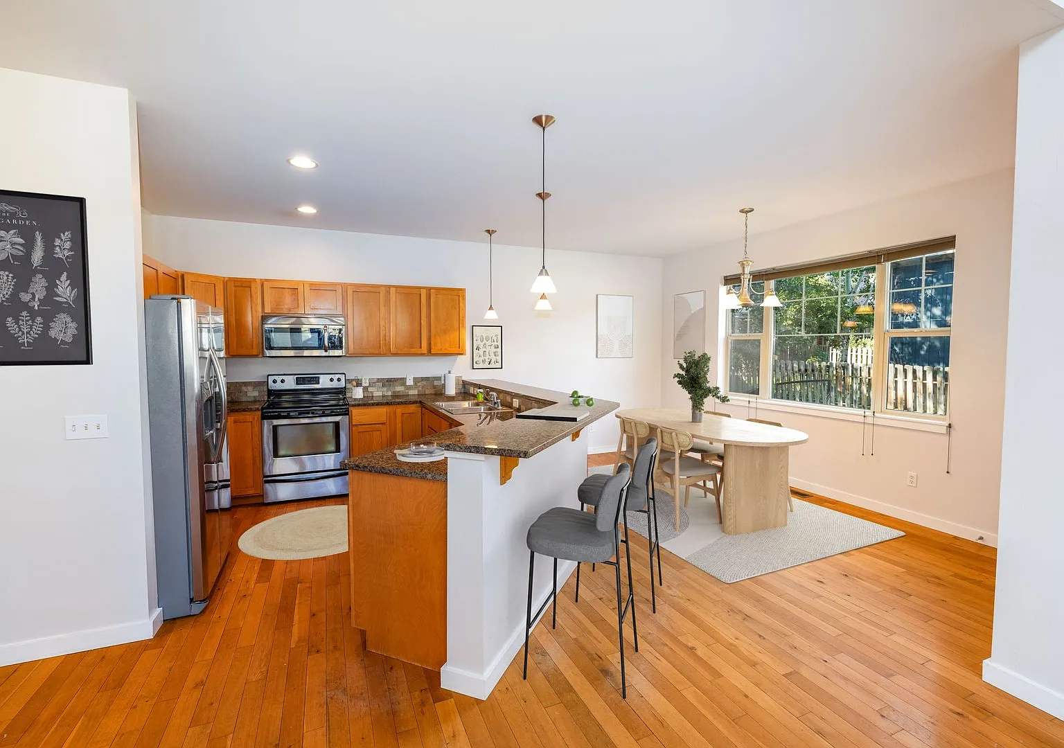 Modern Duplex in Bozeman 3 Bed, 2.5 Bath — Photo 4