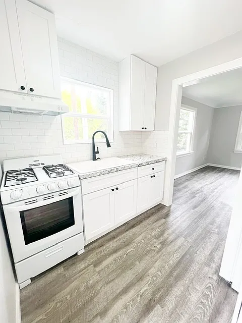 602/604 S Lafayette Ave - 602 — Photo 2