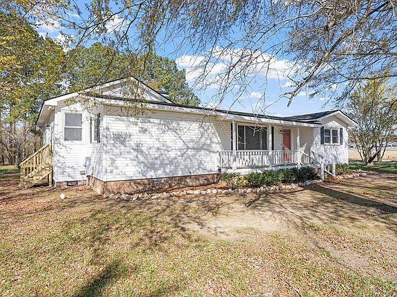 3rd image of 2 Howard Tant Rd