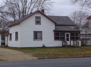 1107 2nd St W, Menomonie, WI 54751