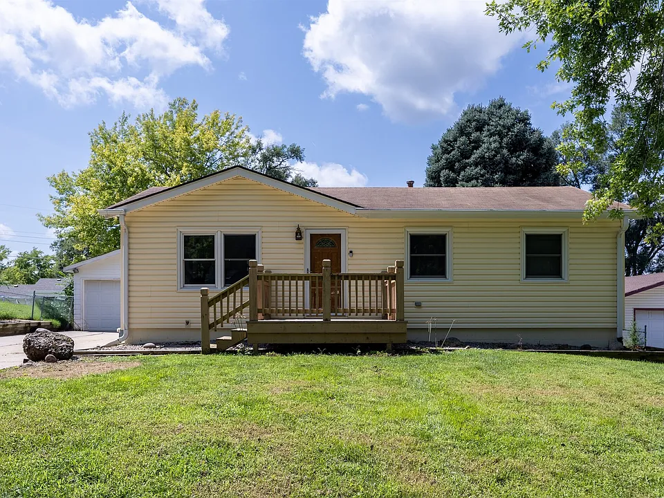 708 Logan Ave
