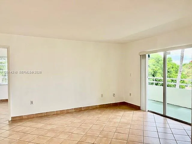 10755 SW 108th Ave #302 — Photo 13