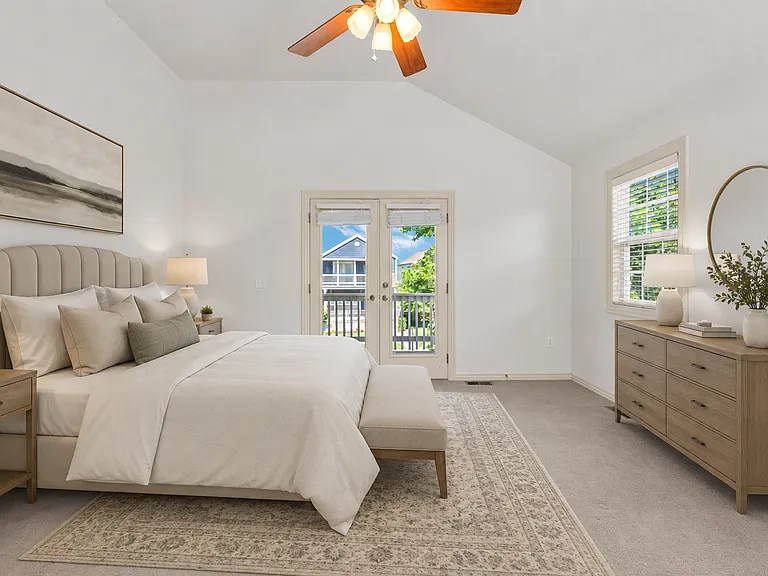 536 Tennyson Ln — Photo 12