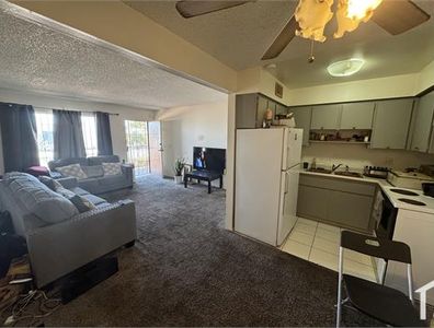 625 S Royal Crest Cir UNIT 22, Las Vegas, NV, 89169