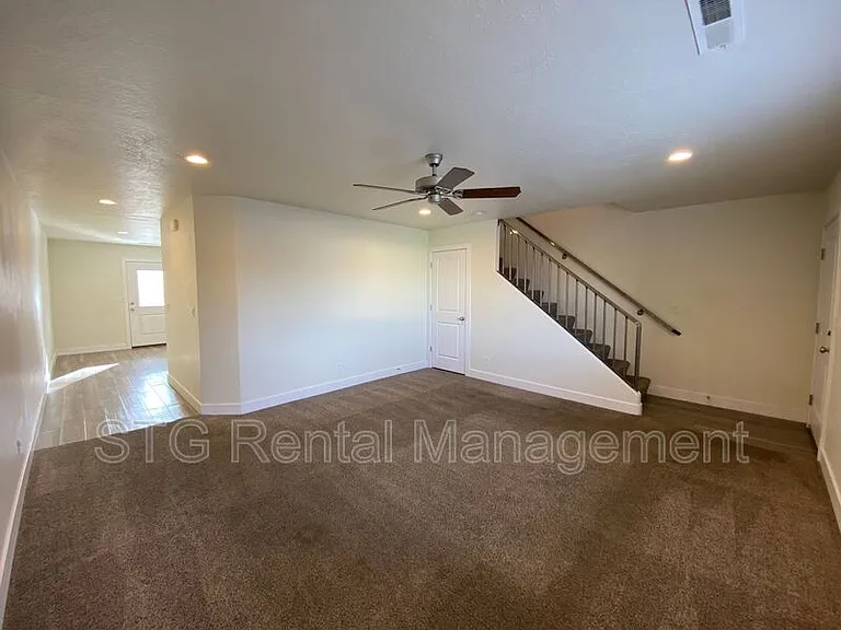 1664 N Dixie Downs Rd #2 — Photo 2