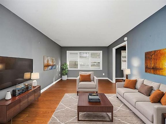 4th image of 3873 Jane Marie Ln