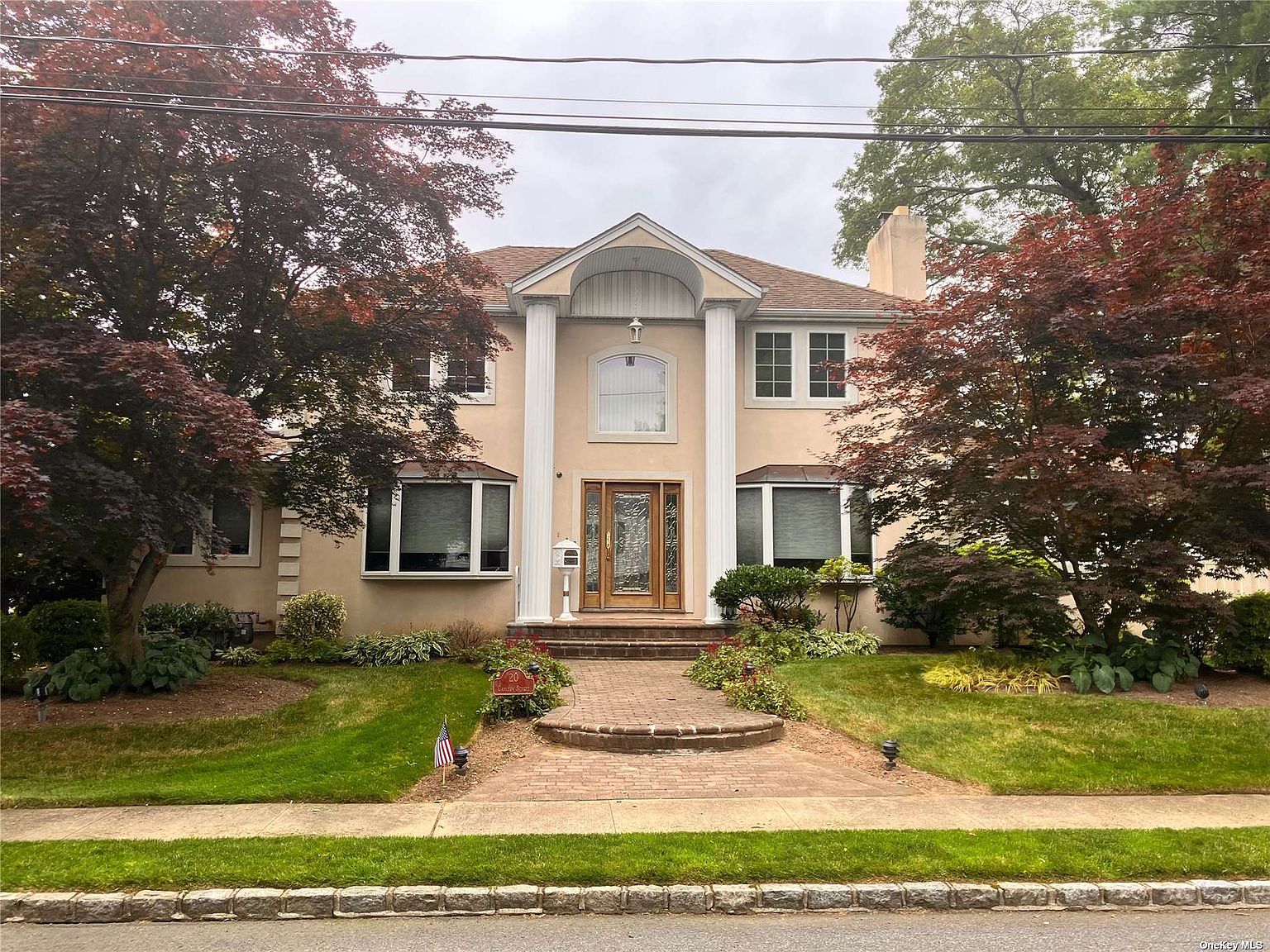 20 Carlton Street, Malverne, NY 11565 Zillow