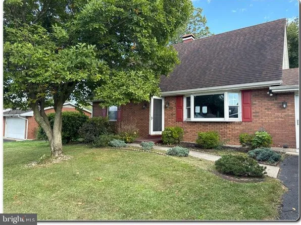 3005 Birch St S, Whitehall, PA 18052