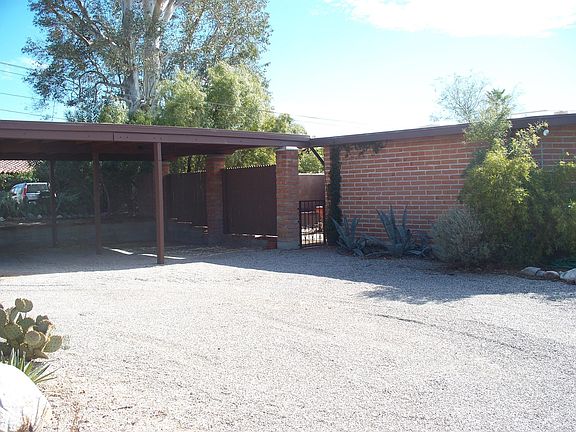 2nd image of 5211 N Nina Dr