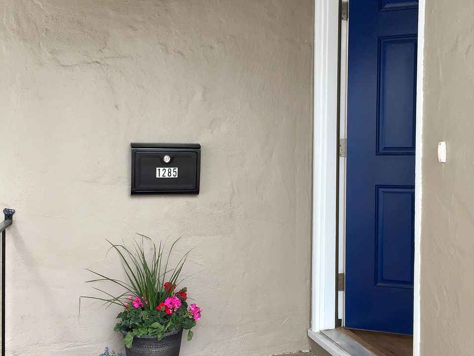 1st image of 1285 El Camino Real