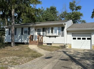 1230 Tyler Dr, Toms River, NJ 08753