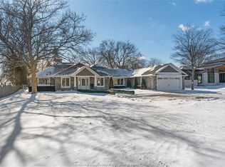 1831 Heritage Rd, Kingsville, ON N9Y 2E6