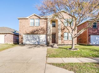 7648 Indigo Ridge Dr, Fort Worth, TX 76131