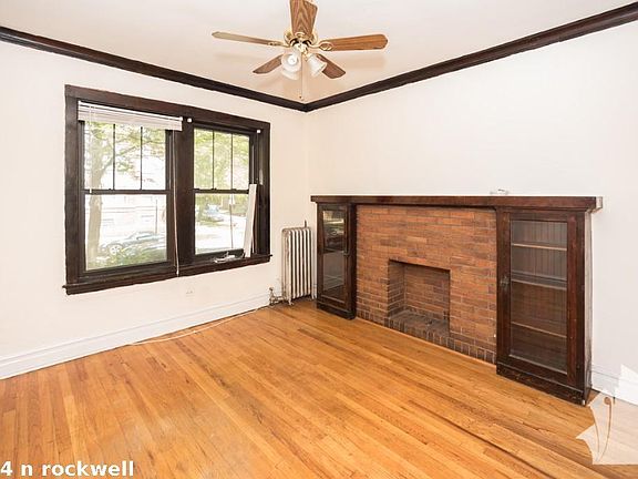 4th image of 4844 N Rockwell St #122