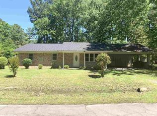 6905 Nell Dr, Pine Bluff, AR 71603
