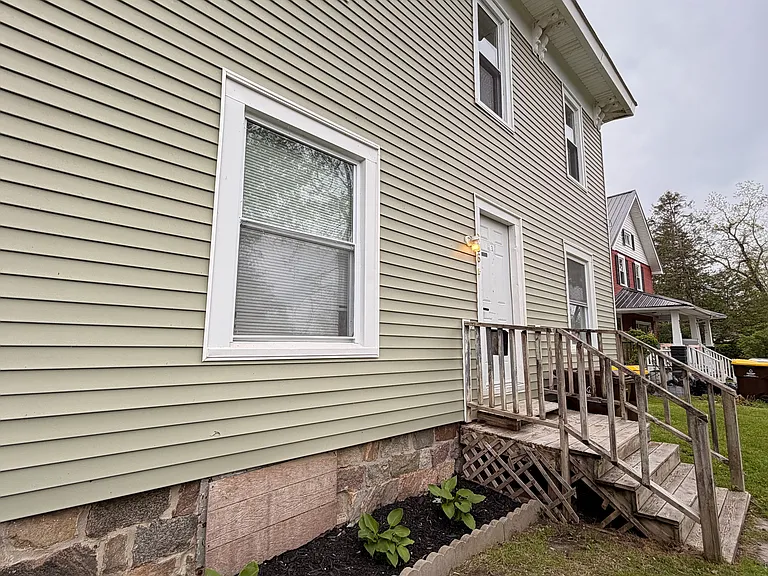 256 Ely St #3 — Photo 1