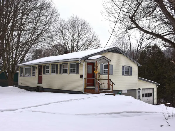 16 Pond Street, Barre City, VT 05641