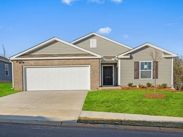 108 Cades Cove Dr, Greenwood, SC 29646