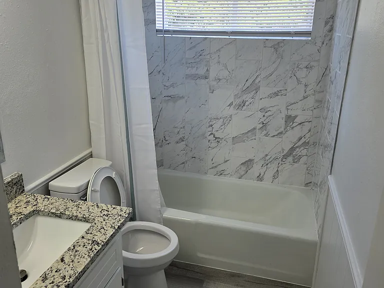4116 SE 45th Ter — Photo 3