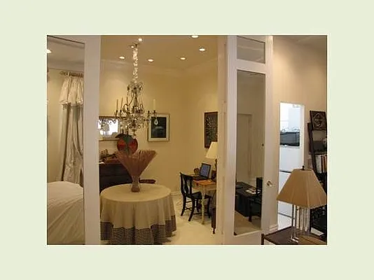 Sold by Stribling | media 4