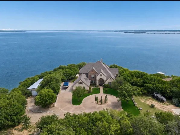 826 Cimmarron Bay Dr, Runaway Bay, TX 76426