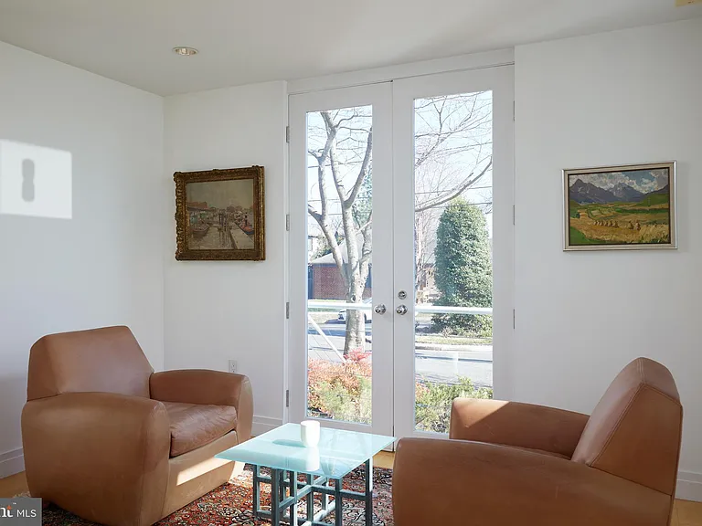 4527 Q Pl NW — Photo 17