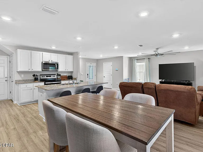 6615 Atkins Rd — Photo 8