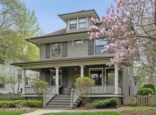 827 Elmwood Ave, Wilmette, IL